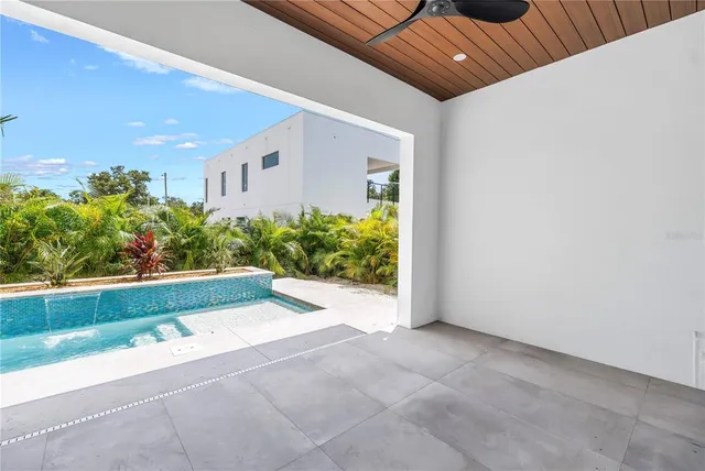 $18,500 | 2314 Floyd Street, Sarasota, FL 34239