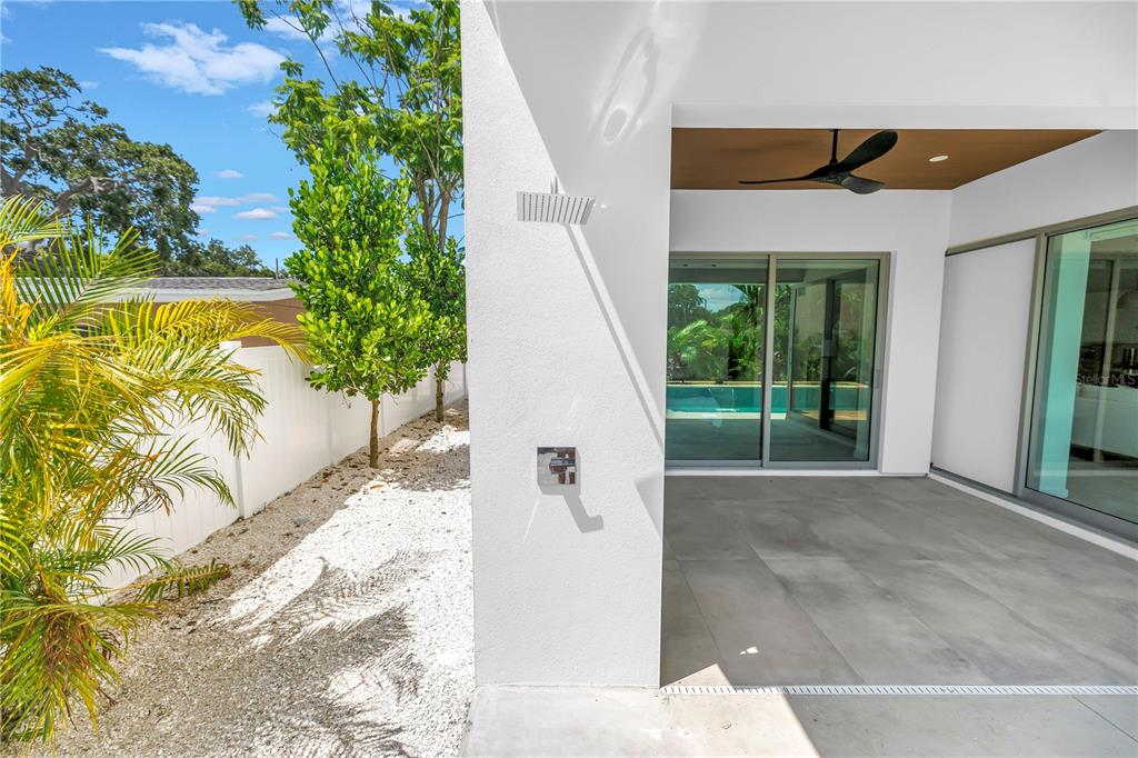 2314 Floyd Street Sarasota, FL 34239 - Photo 66 of 90