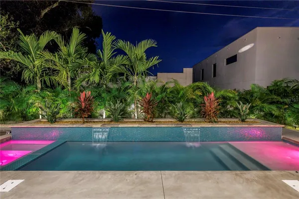 $18,500 | 2314 Floyd Street, Sarasota, FL 34239