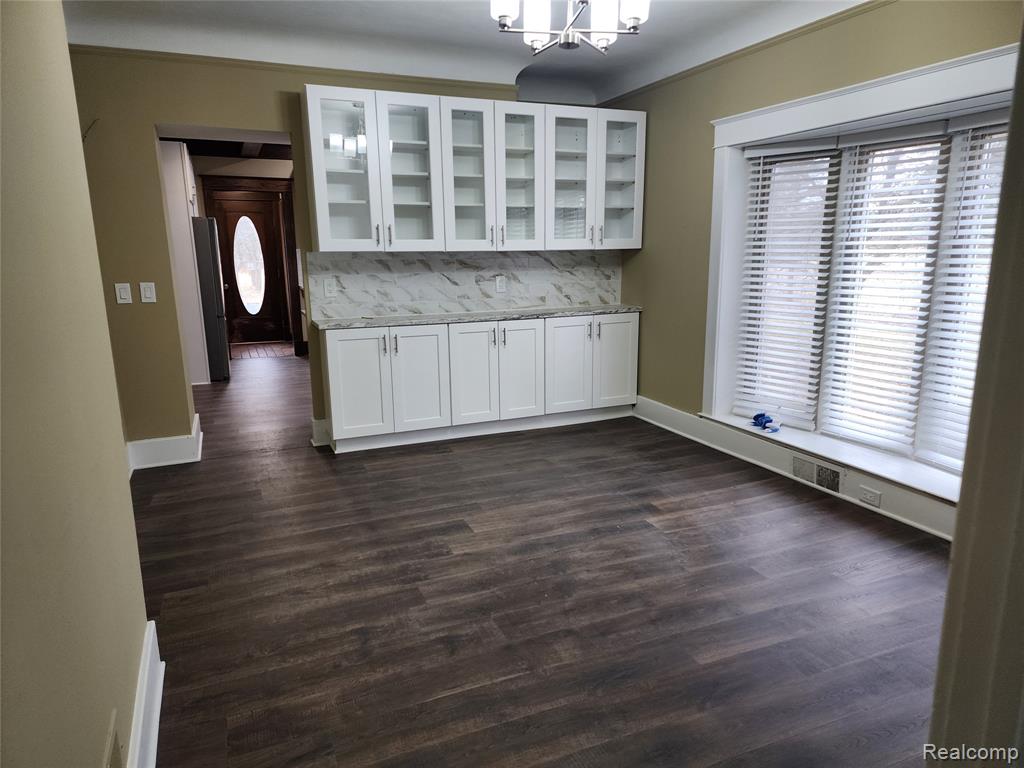 8164 Perry Road Grand Blanc, MI 48439 - Photo 6 of 21