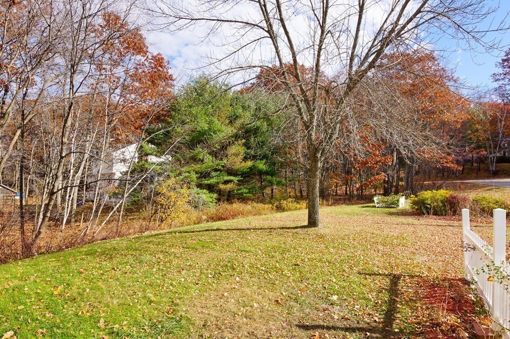 1 Oregon Road Tyngsborough, MA 01879 - Photo 23 of 25