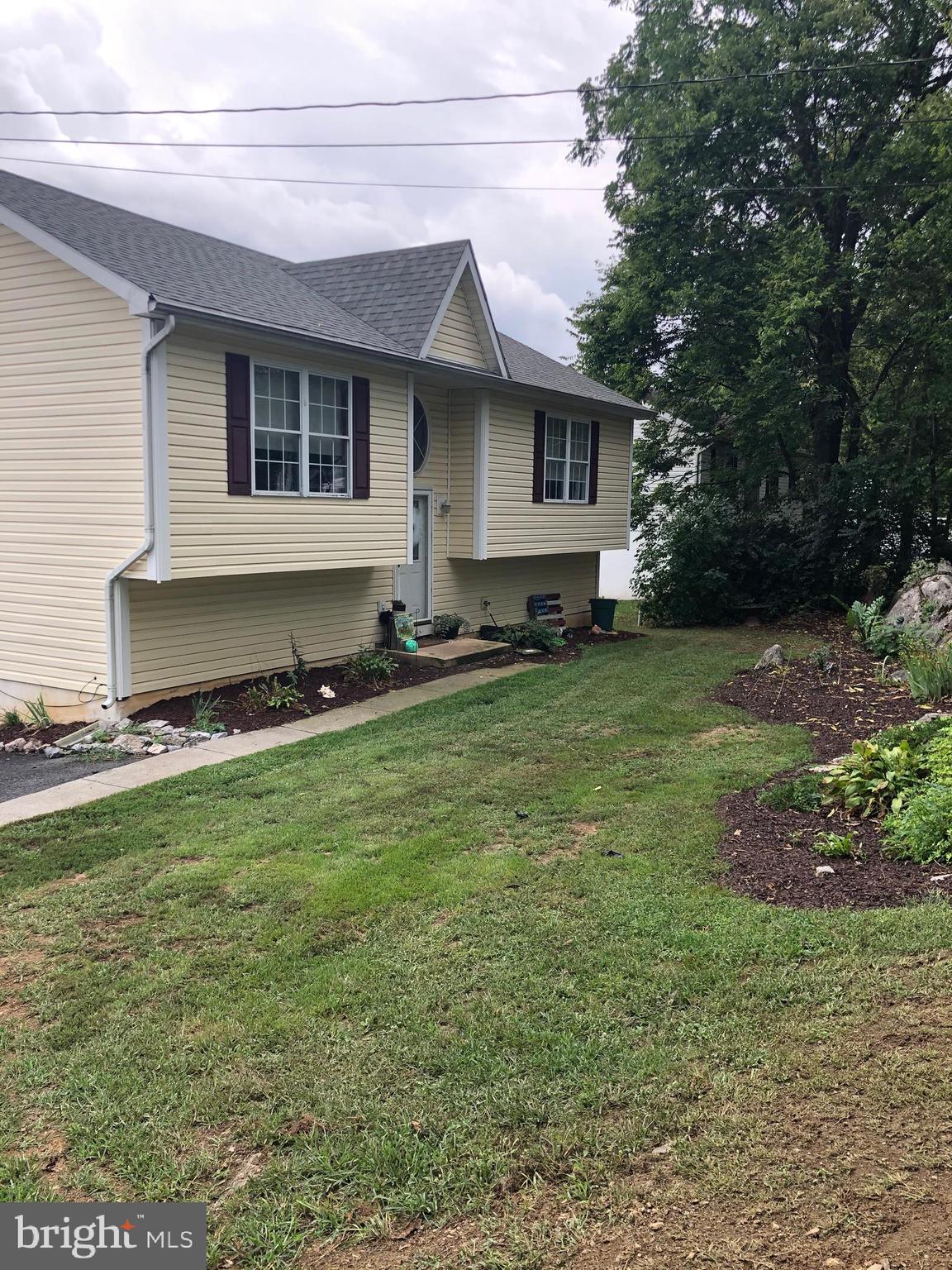 79 Morgan Street Inwood, WV 25428 - Photo 2 of 18