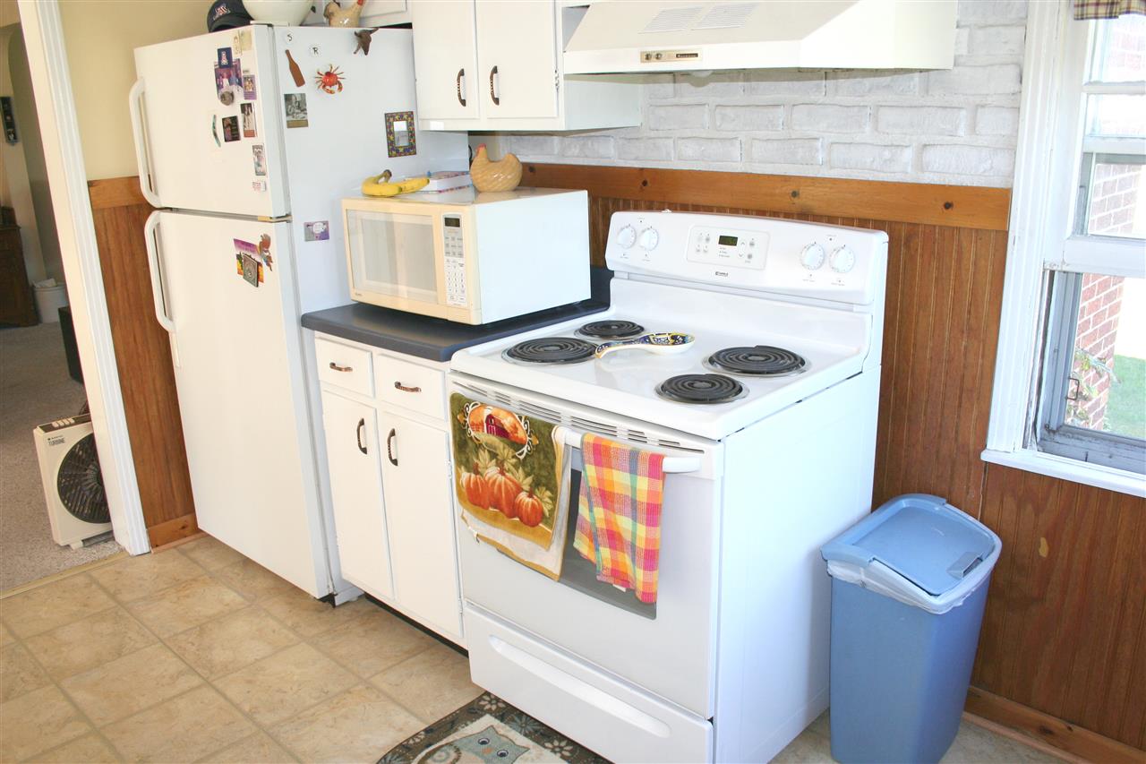 11620 East Tatch Road Suttons Bay, MI 49682 - Photo 25 of 87 1806457-24.JPG