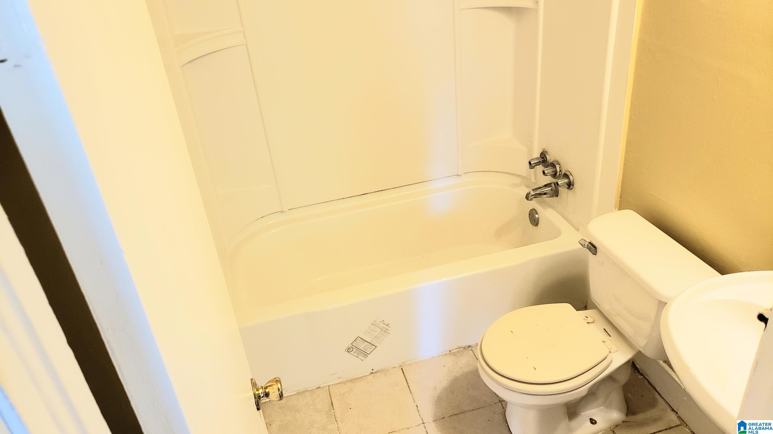 1540 Pineview Road Birmingham, AL 35228 - Photo 11 of 19