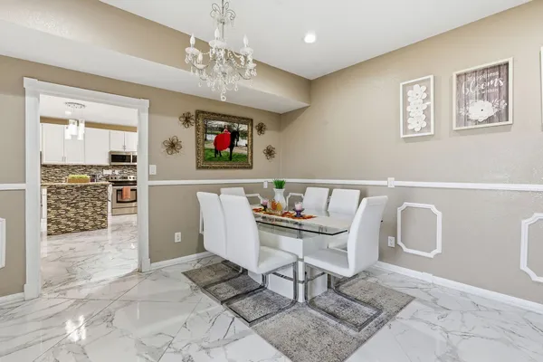 $650,000 | 169 Ridgetop Road, Buda, TX 78610