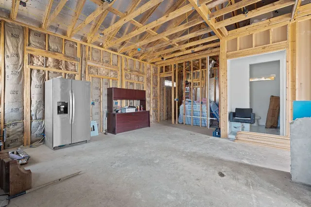 $689,999 | 169 Ridgetop Road, Buda, TX 78610