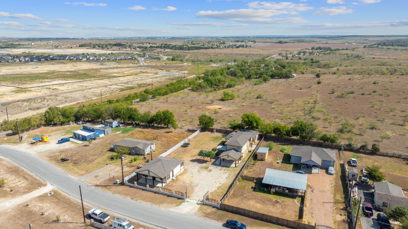 169 Ridgetop Road Buda, TX 78610 - Photo 40 of 40 a view of city and ocean