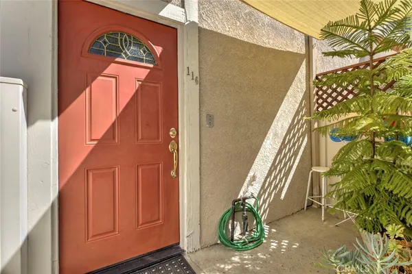 $525,000 | 10155 De Soto Avenue, Unit 116, Chatsworth, CA 91311