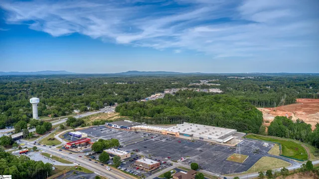 $1,700 | 106 Northridge Court, Easley, SC 29642