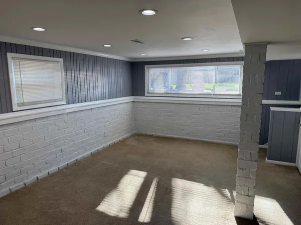 $699,000 | 639 North Kaspar Avenue, Arlington Heights, IL 60004