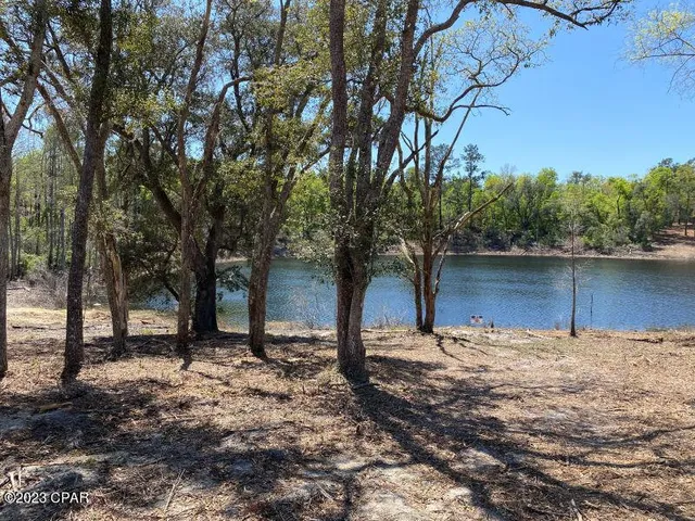 $265,000 | 0 Holmes Valley Road, Vernon, FL 32462