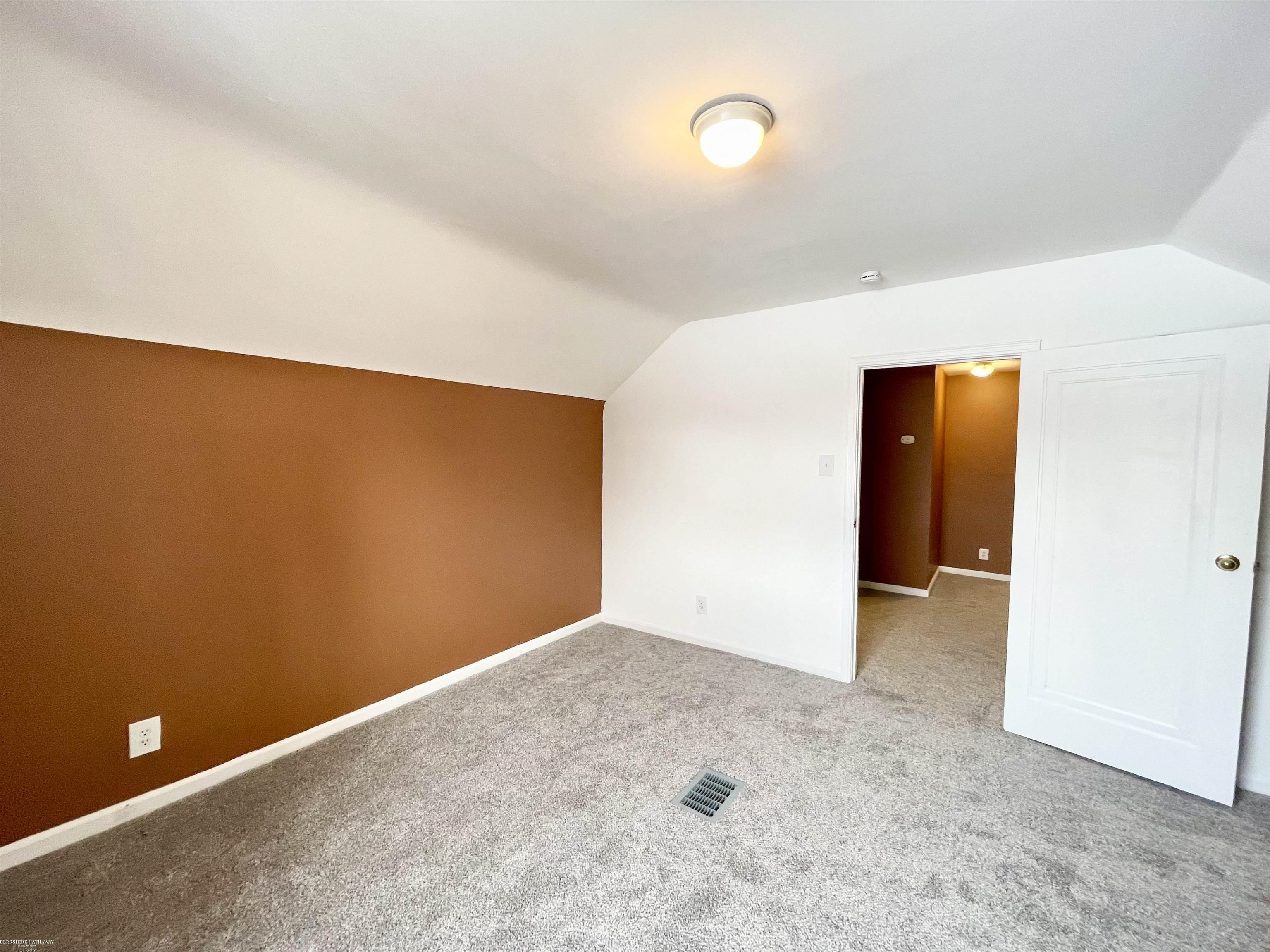 12531 Common Road Warren, MI 48093 - Photo 14 of 18