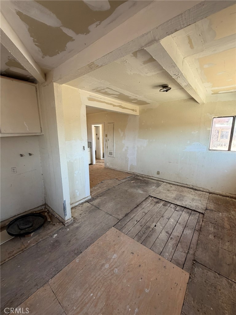 321 South Richmond Road Ridgecrest, CA 93555 - Photo 12 of 26