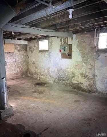 $32,000 | 5760 Acme Avenue, St. Louis, MO 63136