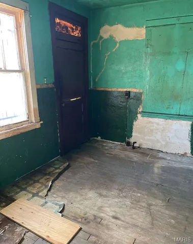 $32,000 | 5760 Acme Avenue, St. Louis, MO 63136