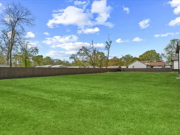 $1,530 | 21502 Ruth Drive, New Caney, TX 77357