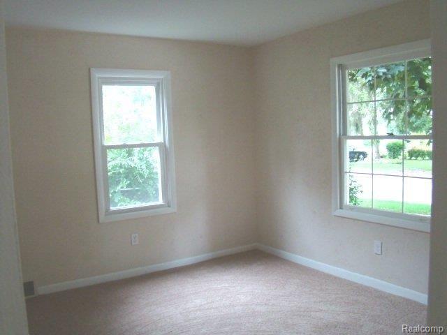 620 Quarter Street Rochester, MI 48307 - Photo 11 of 16 bedroom 2.jpg