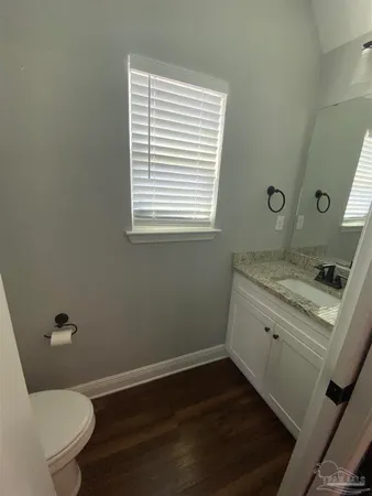 $2,700 | 607 West Belmont Street, Pensacola, FL 32501