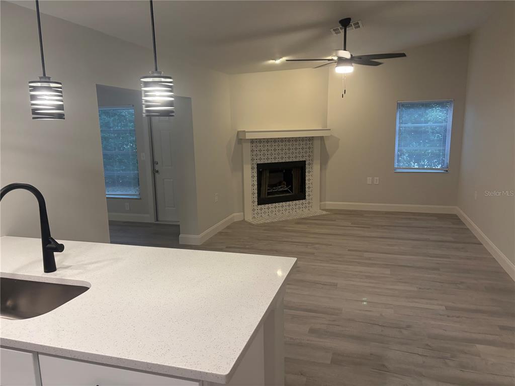10705 Tonapa Loop Port Richey, FL 34668 - Photo 9 of 34 Gallery Image 9