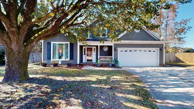 $345,000 | 405 Hampshire Place, Jacksonville, NC 28546