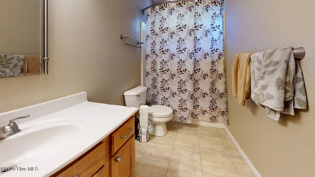 $340,000 | 405 Hampshire Place, Jacksonville, NC 28546