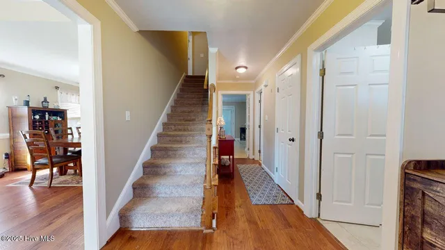 $340,000 | 405 Hampshire Place, Jacksonville, NC 28546