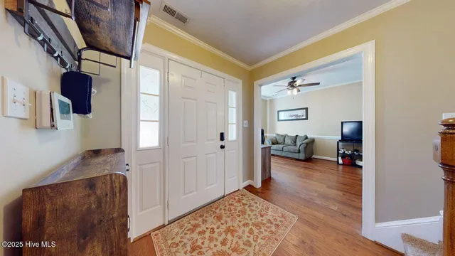 $340,000 | 405 Hampshire Place, Jacksonville, NC 28546