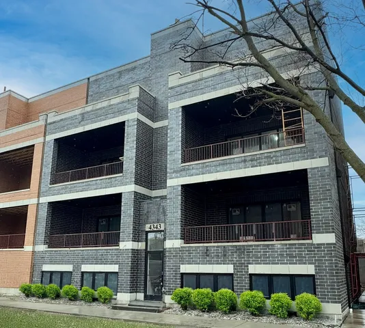 $799,000 | 4353 North Richmond Street, Unit 3N, Chicago, IL 60618