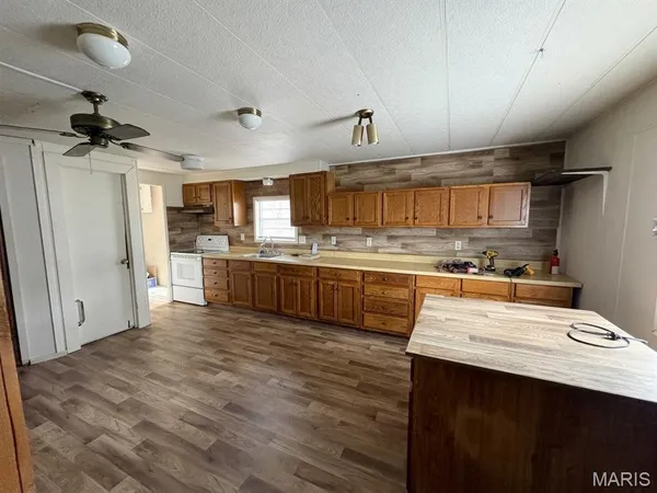 $169,900 | 305 Cedar Street, Jonesburg, MO 63351