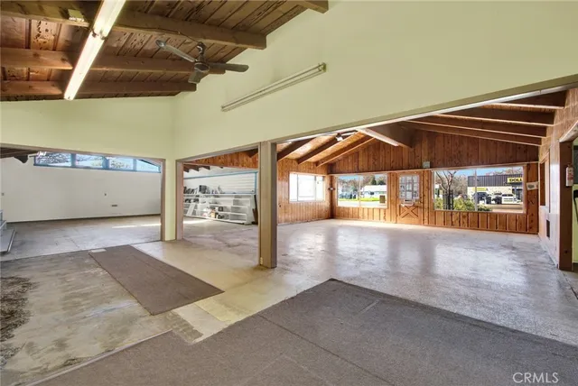 a view of a storage & utility room