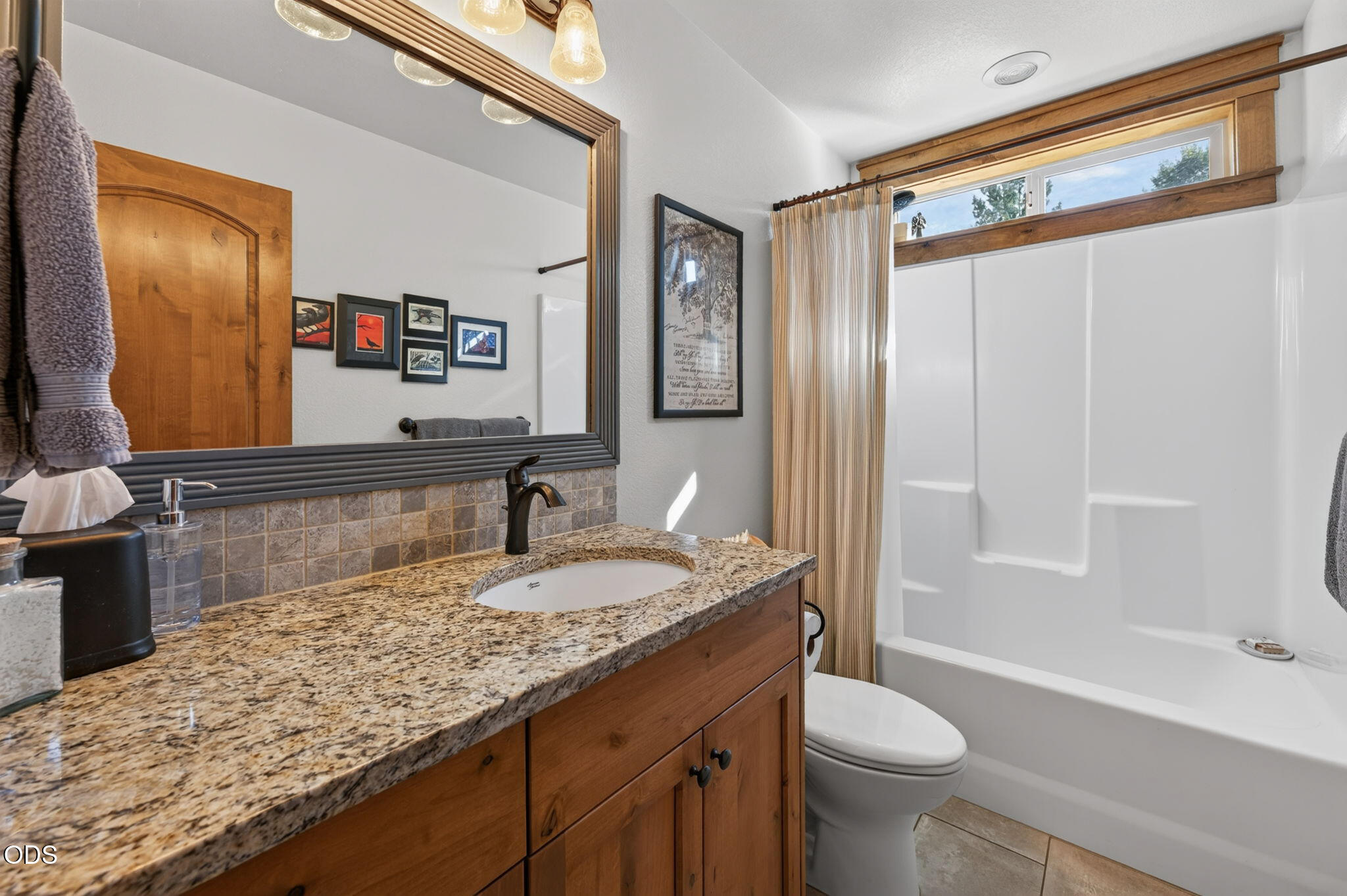 19563 Apache Road Bend, OR 97702 - Photo 21 of 47 Gallery Image 21