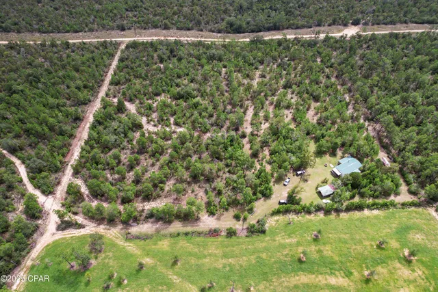 $235,000 | 3860 Fox Hunt Road, Chipley, FL 32428