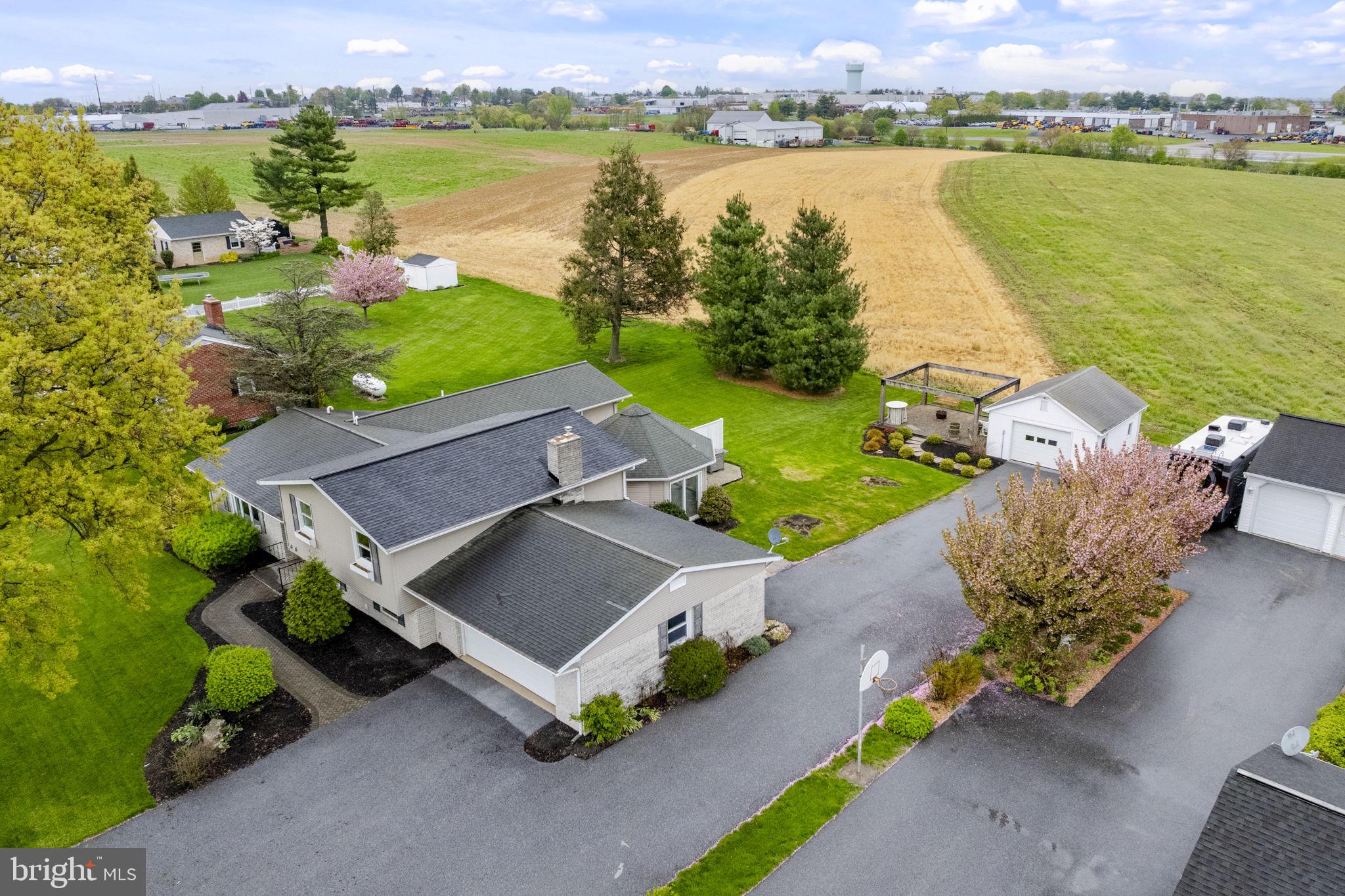 193 South Shirk Road New Holland, PA 17557 - Photo 1 of 75
