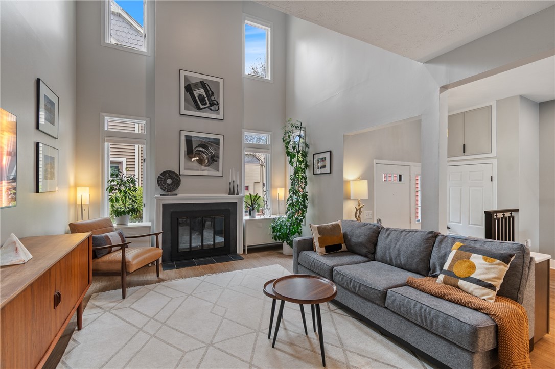 340 Frederick Douglass Street Rochester, NY 14608 - Photo 6 of 29