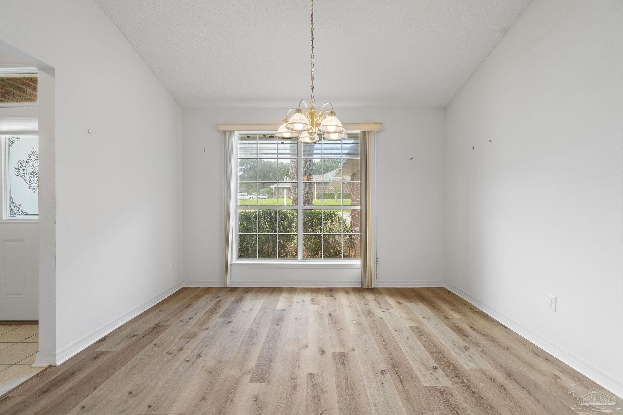 1667 Condor Drive Cantonment, FL 32533 - Photo 11 of 40