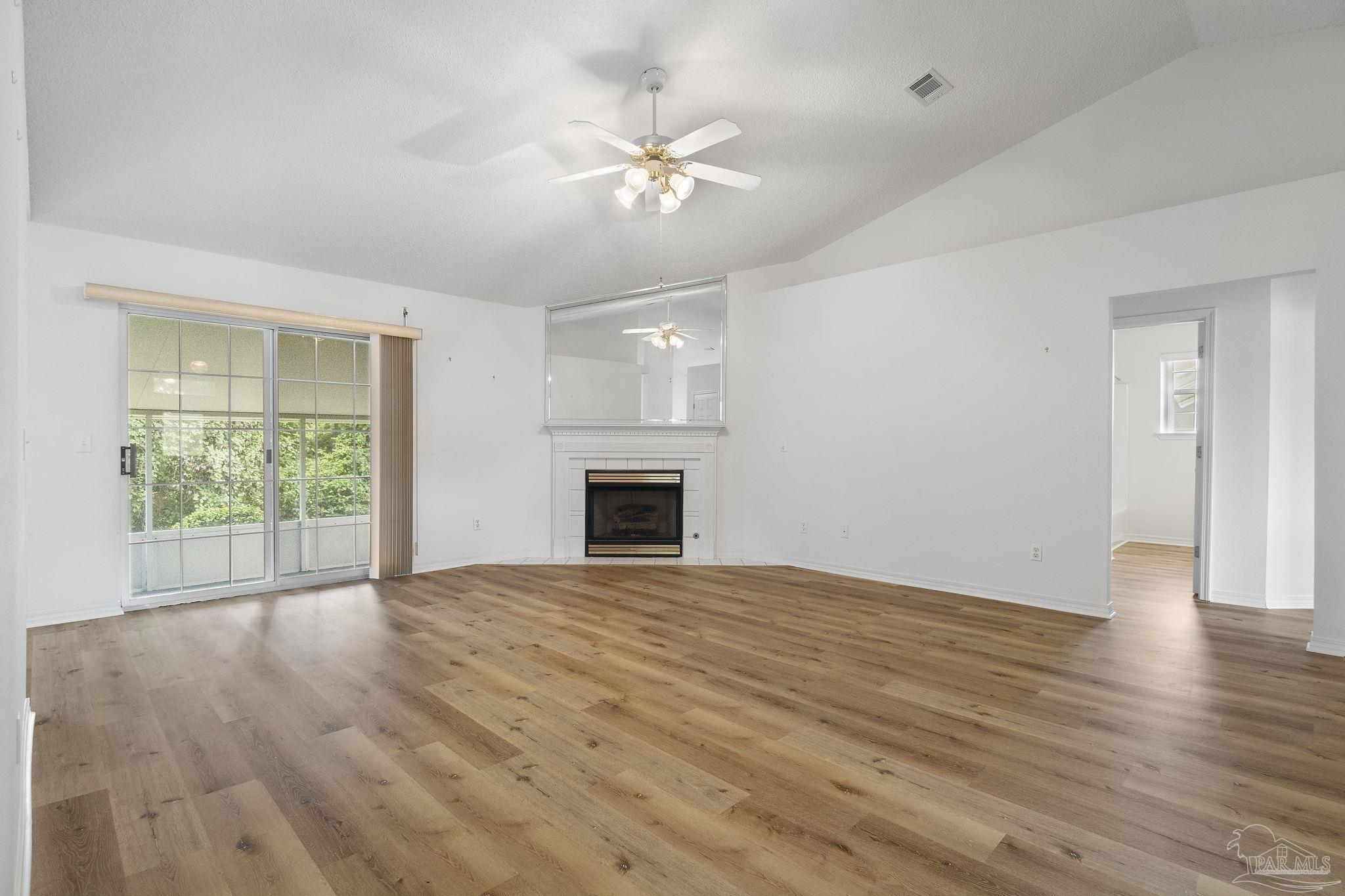 1667 Condor Drive Cantonment, FL 32533 - Photo 7 of 40