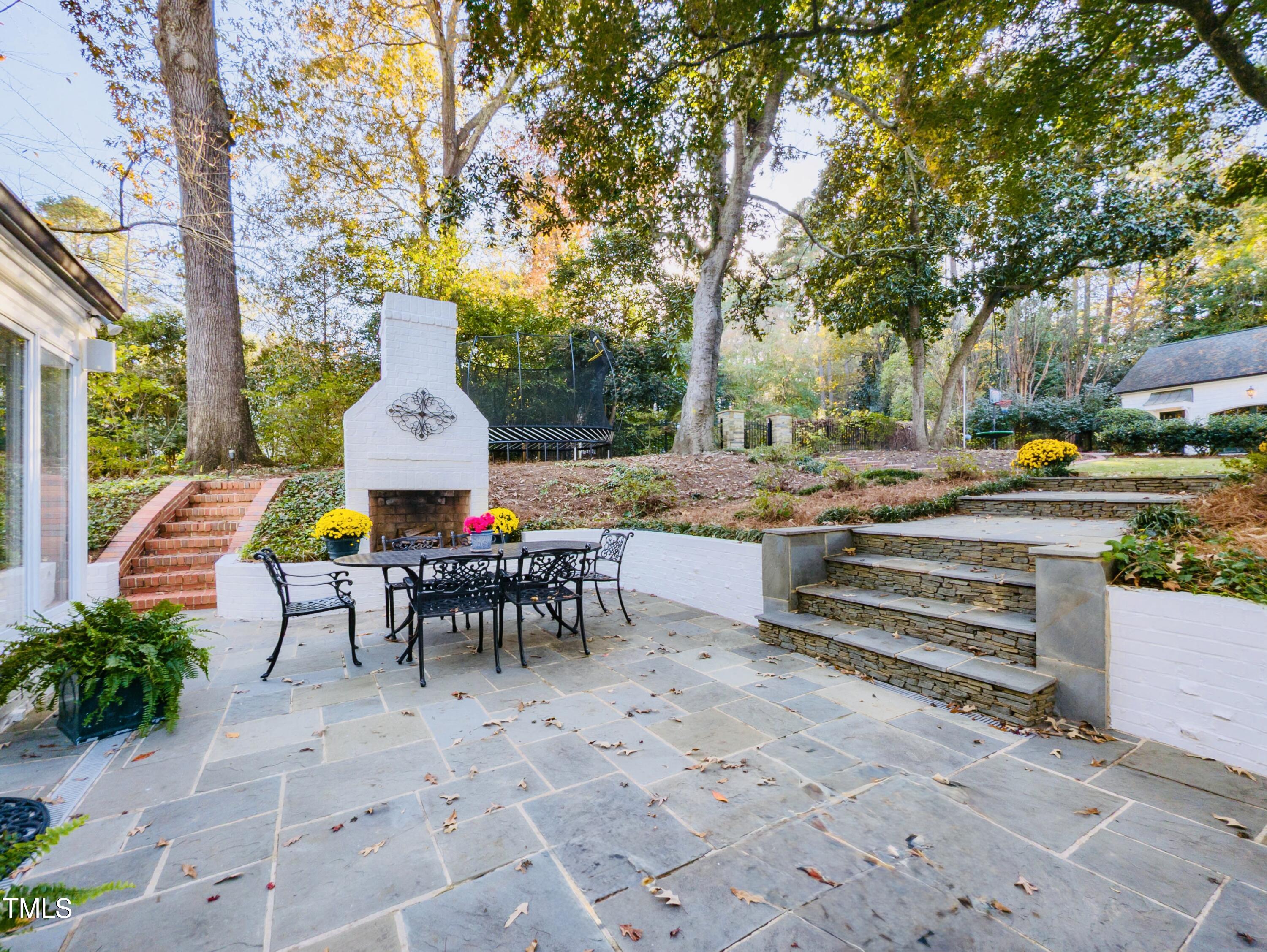 3203 White Oak Road Raleigh, NC 27609 - Photo 7 of 58 Exterior