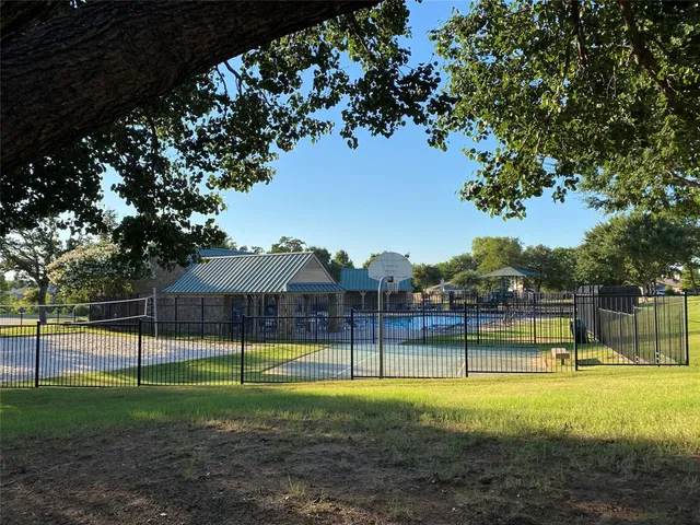 $2,600 | 3206 Lipizzan Drive, Denton, TX 76210