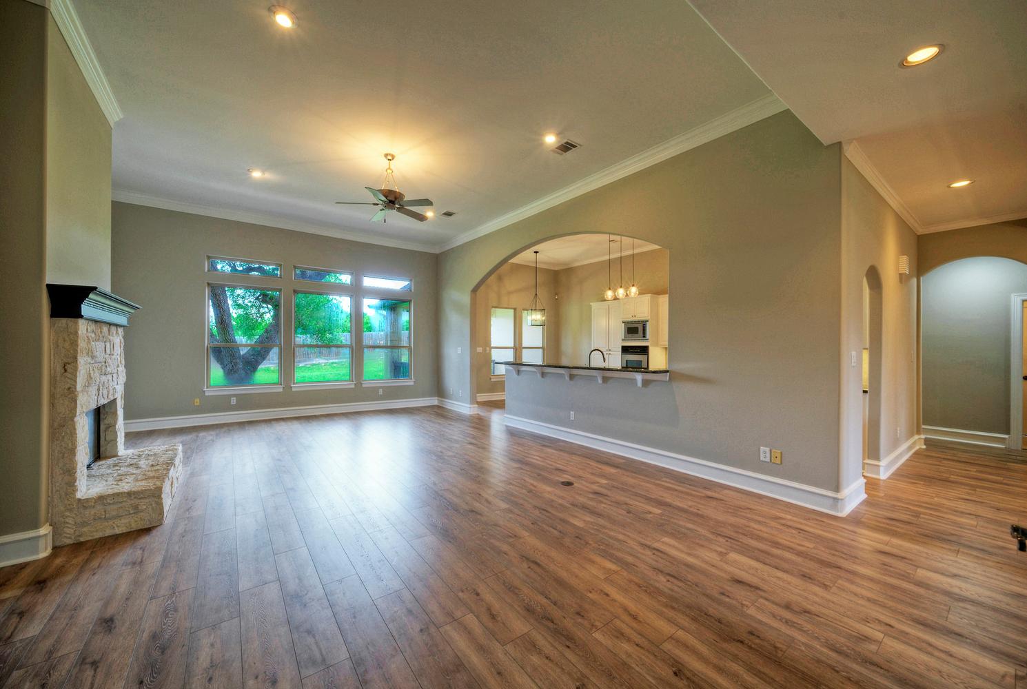 12012 Uplands Ridge Drive Bee Cave, TX 78738 - Photo 10 of 39