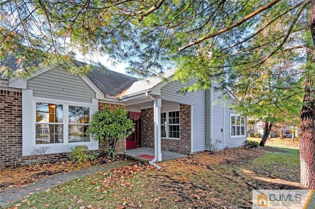 5 Hempstead Road Monroe Township, NJ 08831 - Photo 1 of 25 Gallery Image 1
