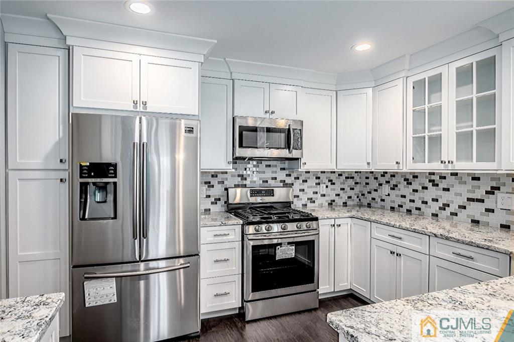 5 Hempstead Road Monroe Township, NJ 08831 - Photo 19 of 25 Gallery Image 19