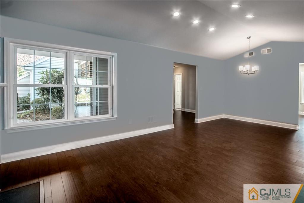 5 Hempstead Road Monroe Township, NJ 08831 - Photo 7 of 25 Gallery Image 7
