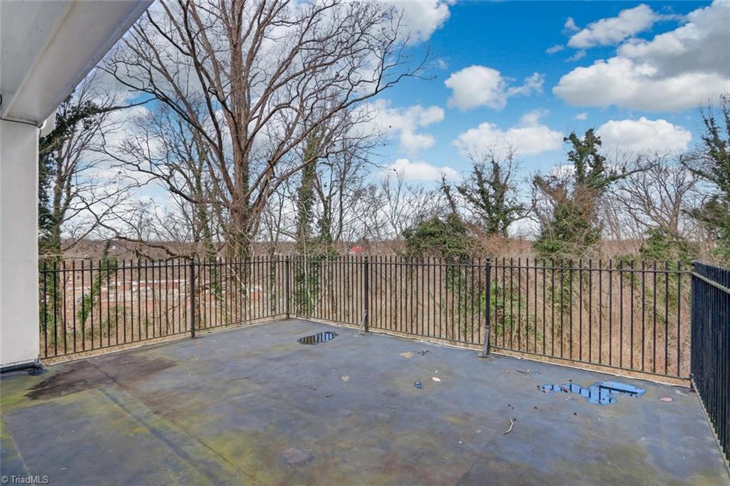351 West Meadow Road Eden, NC 27288 - Photo 20 of 30 Gallery Image 20