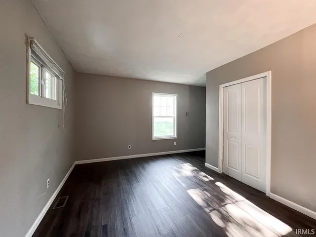 $2,850 | 1401 West Allen Street, Bloomington, IN 47403