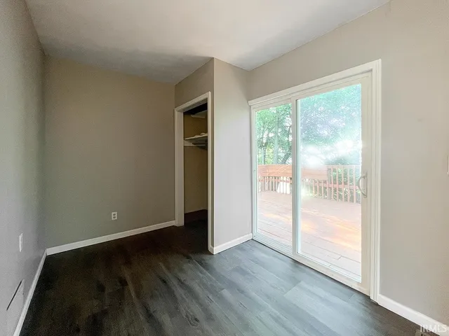 $2,850 | 1401 West Allen Street, Bloomington, IN 47403