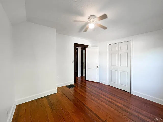 $2,850 | 1401 West Allen Street, Bloomington, IN 47403