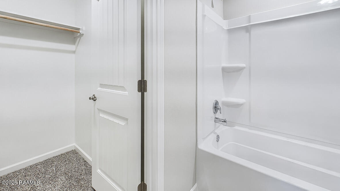 202 Stable Drive Opelousas, LA 70570 - Photo 8 of 16 Longleaf - White - 12