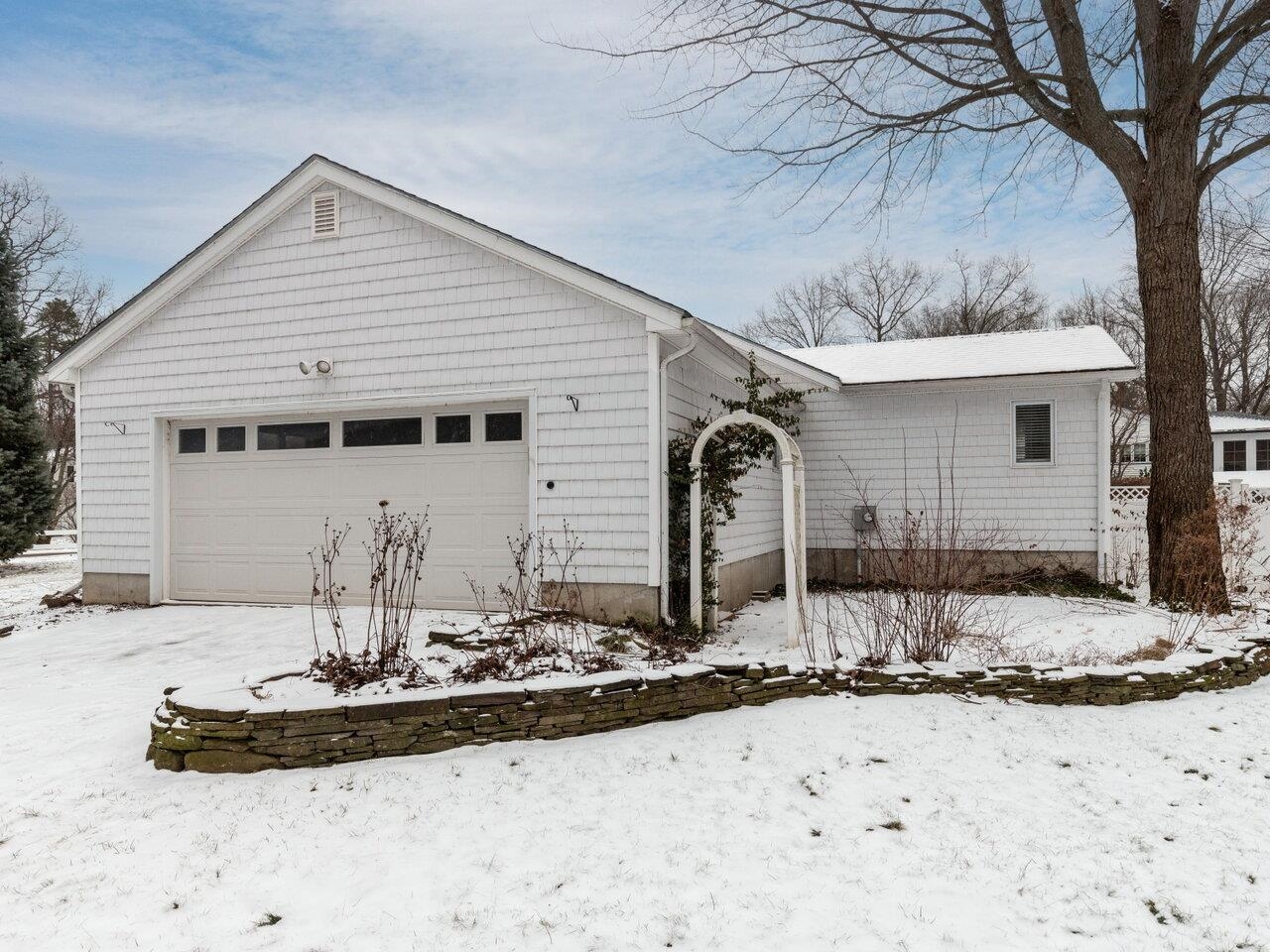 87 Robin Road Colchester, VT 05446 - Photo 39 of 48 Gallery Image 39