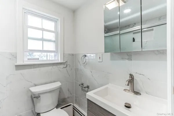 $1,199,000 | 40-09 23rd Avenue | Astoria