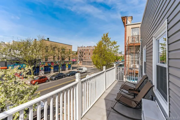 $1,199,000 | 40-09 23rd Avenue | Astoria